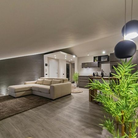 Apartament Panoramic Penthouse In The Historical Center Domodossola Zewnętrze zdjęcie