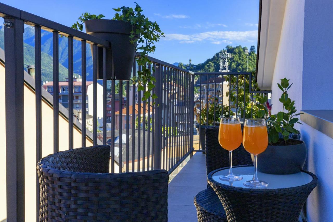 Apartament Panoramic Penthouse In The Historical Center Domodossola Zewnętrze zdjęcie